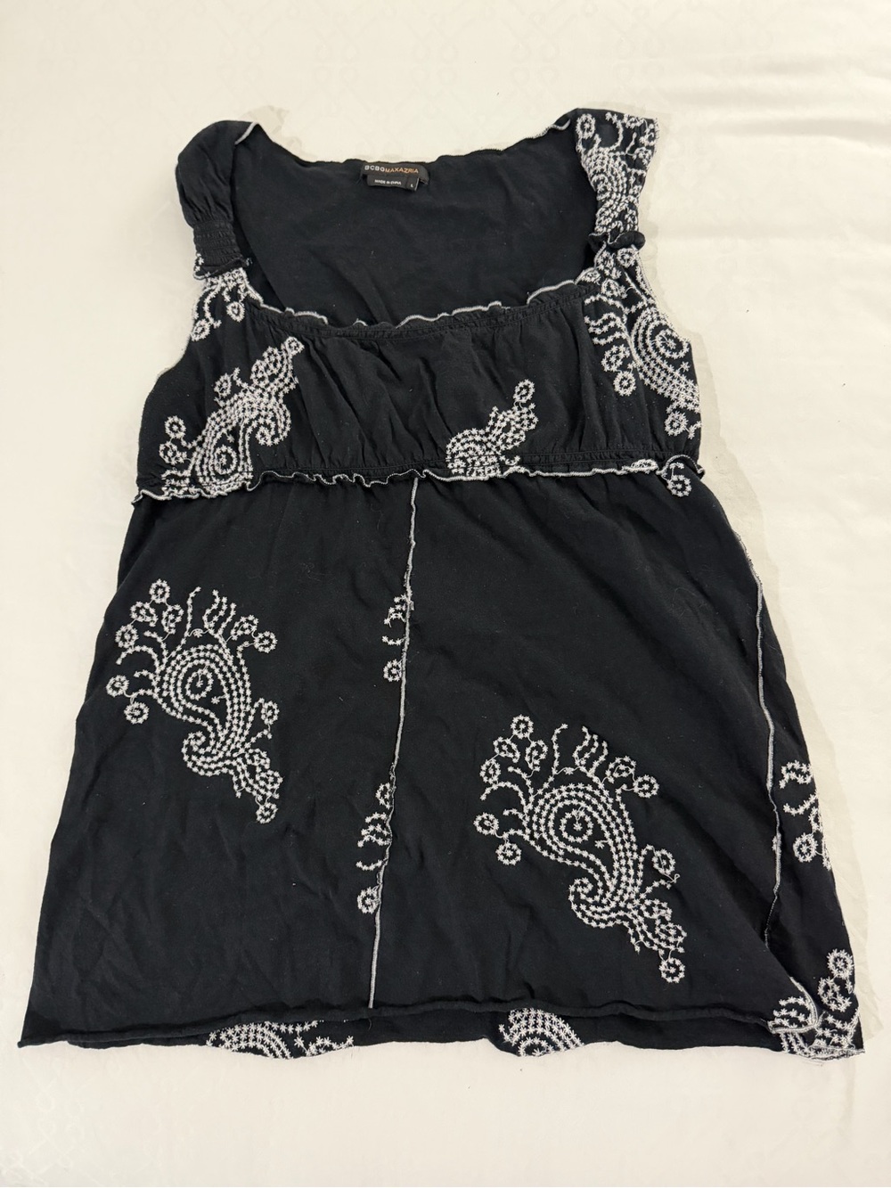 BCBG Max Azria Black Embroidered Sleeveless Women’s Top Size L
